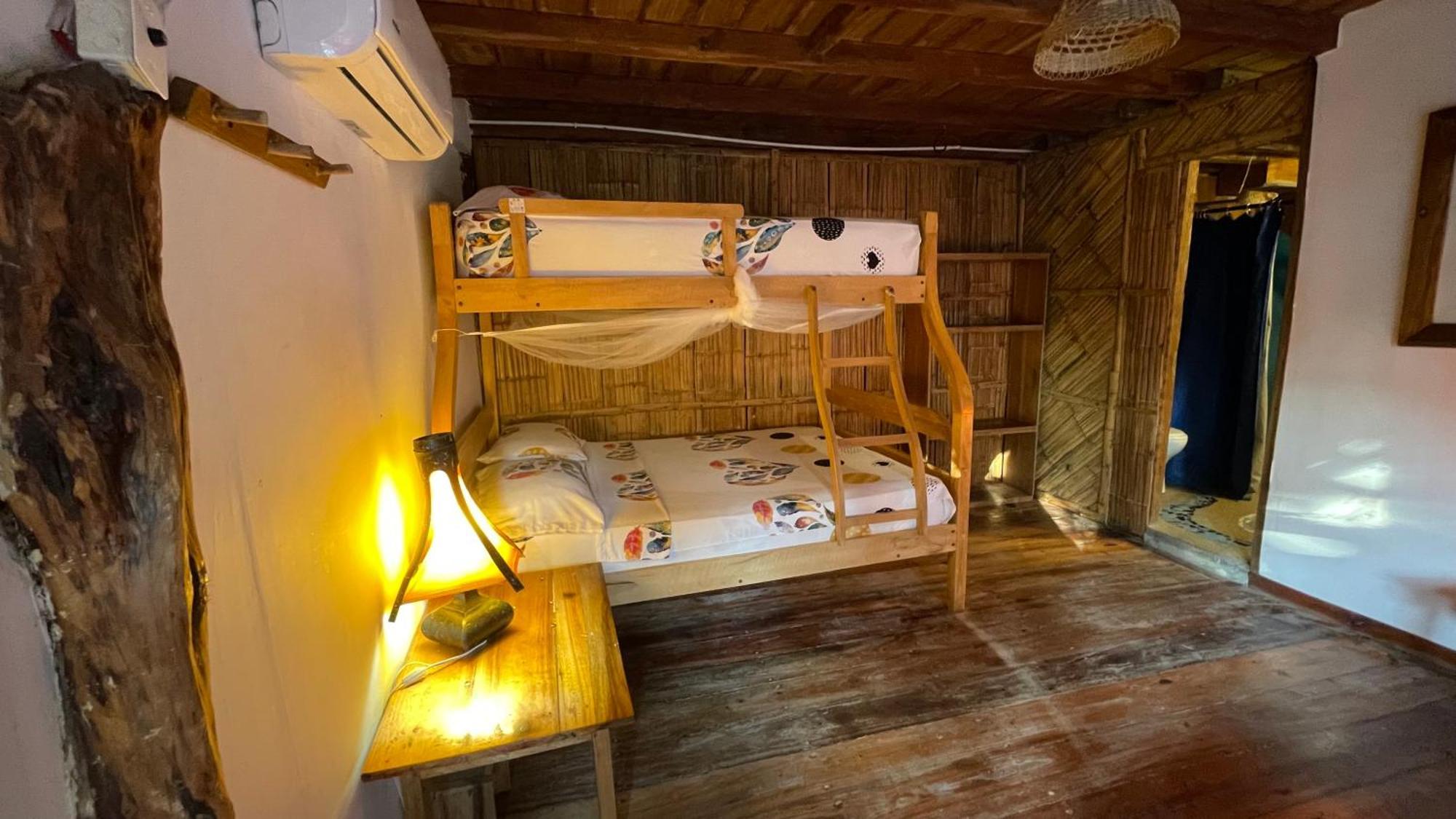 Hostal Olmito Canoa Buitenkant foto
